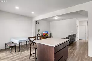 8611 NE 13th Pl, Vancouver, WA 98665 - Photo 11