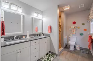 10702 NW 13th Pl, Vancouver, WA 98685 - Photo 31