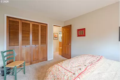 10702 NW 13th Pl, Vancouver, WA 98685 - Photo 33