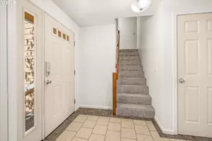 21888 SW Dakota Dr, Tualatin, OR 97062 - Photo 17