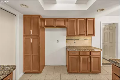 21888 SW Dakota Dr, Tualatin, OR 97062 - Photo 9
