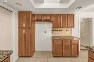 21888 SW Dakota Dr, Tualatin, OR 97062 - Photo 9