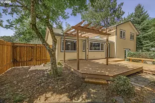 21888 SW Dakota Dr, Tualatin, OR 97062 - Photo 29