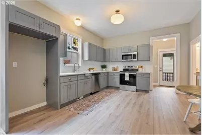 2115 NW 22nd Ave, Portland, OR 97210 - Photo 11
