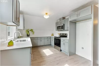 2115 NW 22nd Ave, Portland, OR 97210 - Photo 31