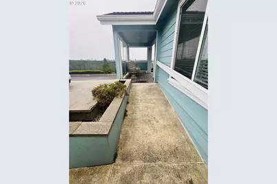 98126 W Benham Ln #70, Brookings, OR 97415 - Photo 3