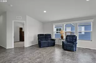 310 Pitney Ln, Junction City, OR 97448 - Photo 11