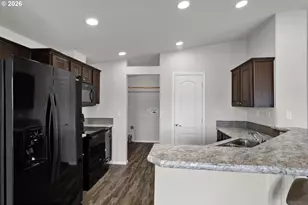 310 Pitney Ln, Junction City, OR 97448 - Photo 15