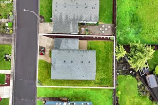 310 Pitney Ln, Junction City, OR 97448 - Photo 39