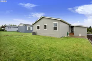 310 Pitney Ln, Junction City, OR 97448 - Photo 33