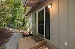 1180 Oxford Dr, Lake Oswego, OR 97034 - Photo 3