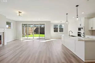 135 E Airedale Ave, La Center, WA 98629 - Photo 13