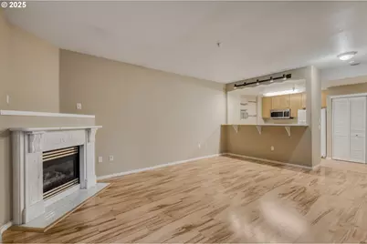 10800 SE 17th Cir #B15, Vancouver, WA 98664 - Photo 5