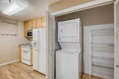 10800 SE 17th Cir #B15, Vancouver, WA 98664 - Photo 11