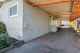 7455 SE King Rd, Milwaukie, OR 97222 - Photo 9