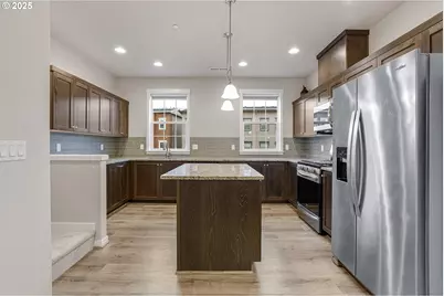 28829 SW Villebois Dr, Wilsonville, OR 97070 - Photo 13