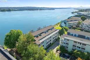 303 N Hayden Bay Dr, Portland, OR 97217 - Photo 35
