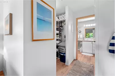 303 N Hayden Bay Dr, Portland, OR 97217 - Photo 7
