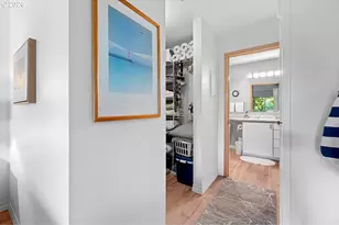 303 N Hayden Bay Dr, Portland, OR 97217 - Photo 7