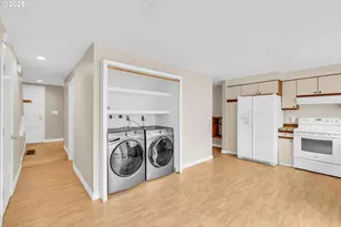 6260 SW Erickson Ave, Beaverton, OR 97008 - Photo 11