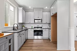 7681 N Kellogg St, Portland, OR 97203 - Photo 5