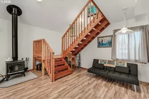 127 S Mike Rd, Tygh Valley, OR 97063 - Photo 17