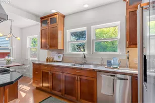 2528 SE 43rd Ave, Portland, OR 97206 - Photo 13