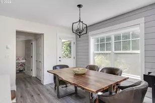 2758 NE 19th St, Lincoln City, OR 97367 - Photo 11