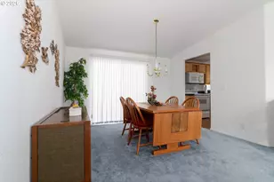 613 Glenbrook Cir, Florence, OR 97439 - Photo 23