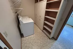 2301 Oregon Ct, Woodburn, OR 97071 - Photo 13