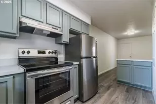 2447 Roosevelt Blvd, Eugene, OR 97402 - Photo 11