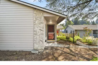 3018 SW Carson St, Portland, OR 97219 - Photo 33