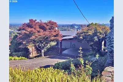 7548 S Kelly Ave, Portland, OR 97219 - Photo 45