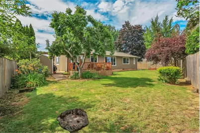 632 SW Willowbrook Ave, Gresham, OR 97080 - Photo 9