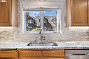 10247 NW Village Heights Dr, Portland, OR 97229 - Photo 19