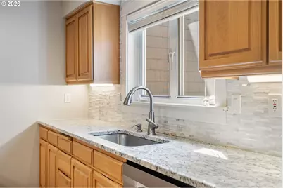 10247 NW Village Heights Dr, Portland, OR 97229 - Photo 19