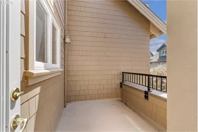 10247 NW Village Heights Dr, Portland, OR 97229 - Photo 13