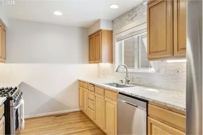 10247 NW Village Heights Dr, Portland, OR 97229 - Photo 17