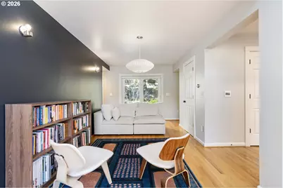 10247 NW Village Heights Dr, Portland, OR 97229 - Photo 9