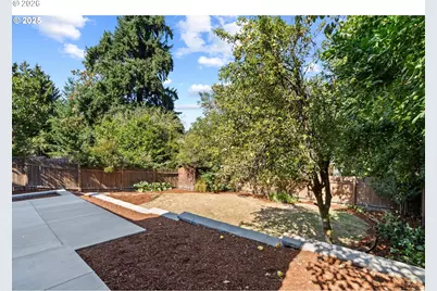 7776 SW 5th Ave, Portland, OR 97219 - Photo 43