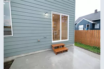 934 H Ave, Seaside, OR 97138 - Photo 11