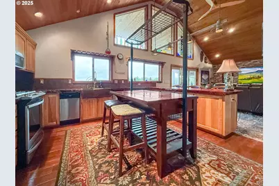 99106 E Freeman Ln, Brookings, OR 97415 - Photo 11