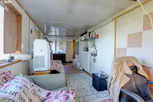 80165 Ridgetop Rd, Dufur, OR 97021 - Photo 19