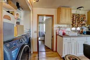 80165 Ridgetop Rd, Dufur, OR 97021 - Photo 15