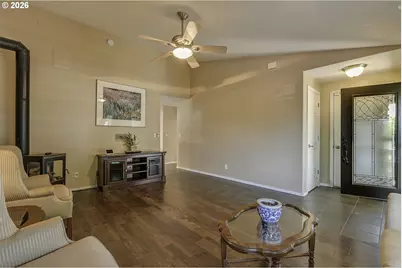 1235 Crystal Ln, Lafayette, OR 97127 - Photo 13