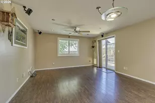 1235 Crystal Ln, Lafayette, OR 97127 - Photo 15