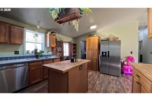 34125 E Lacomb Rd, Lebanon, OR 97355 - Photo 15