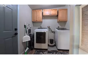 34125 E Lacomb Rd, Lebanon, OR 97355 - Photo 19