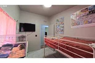 34125 E Lacomb Rd, Lebanon, OR 97355 - Photo 23