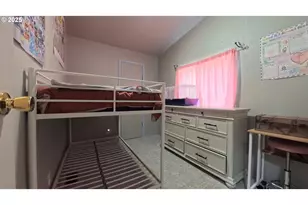 34125 E Lacomb Rd, Lebanon, OR 97355 - Photo 19